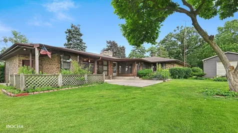 2101 North Center Street Crest Hill IL 60403