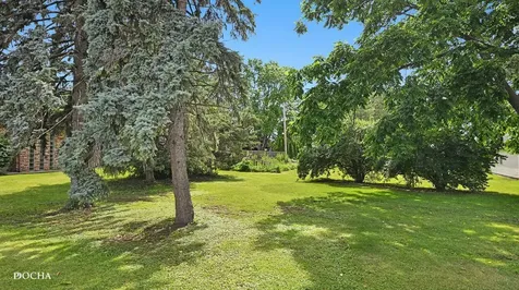 2101 North Center Street Crest Hill IL 60403