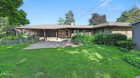 2101 North Center Street Crest Hill IL 60403