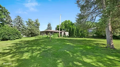 2101 North Center Street Crest Hill IL 60403