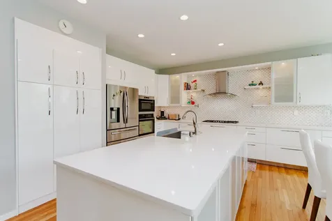 2189 Avalon Drive Buffalo Grove IL 60089
