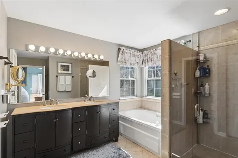 29676 North Environ Circle Lake Bluff IL 60044