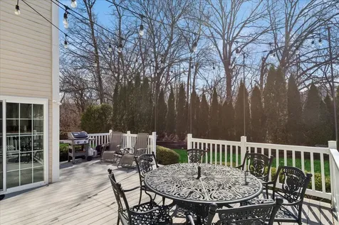 29676 North Environ Circle Lake Bluff IL 60044