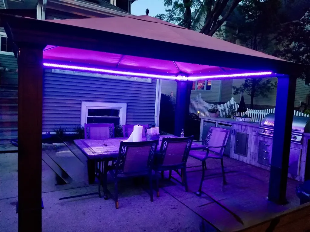 6883 West Hobart Avenue Chicago IL 60631