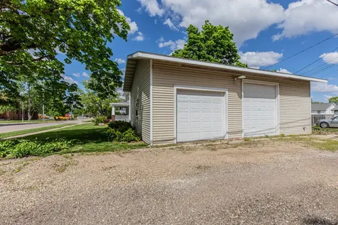225 West Central Avenue Princeton IL 61356