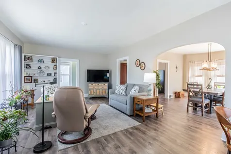 225 West Central Avenue Princeton IL 61356