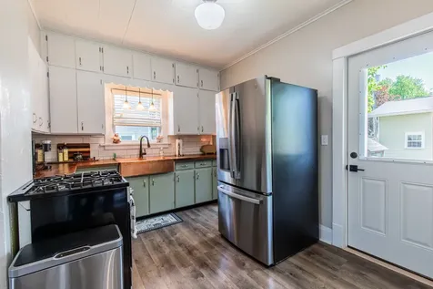 225 West Central Avenue Princeton IL 61356