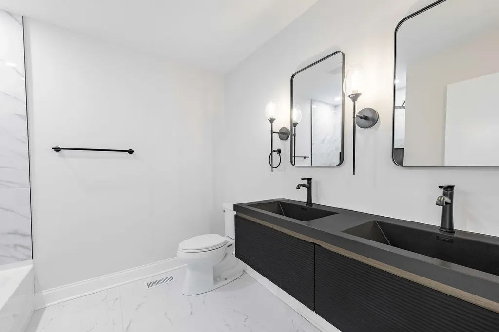 5S254 Middle Road Naperville IL 60563