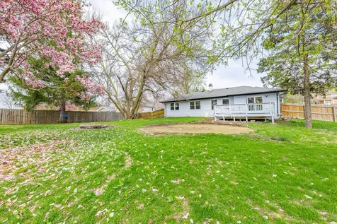 5S254 Middle Road Naperville IL 60563