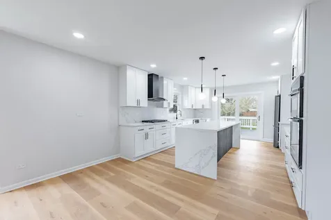 5S254 Middle Road Naperville IL 60563