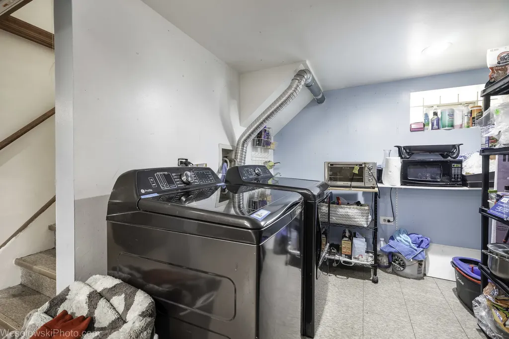 6528 South Kildare Avenue Chicago IL 60629