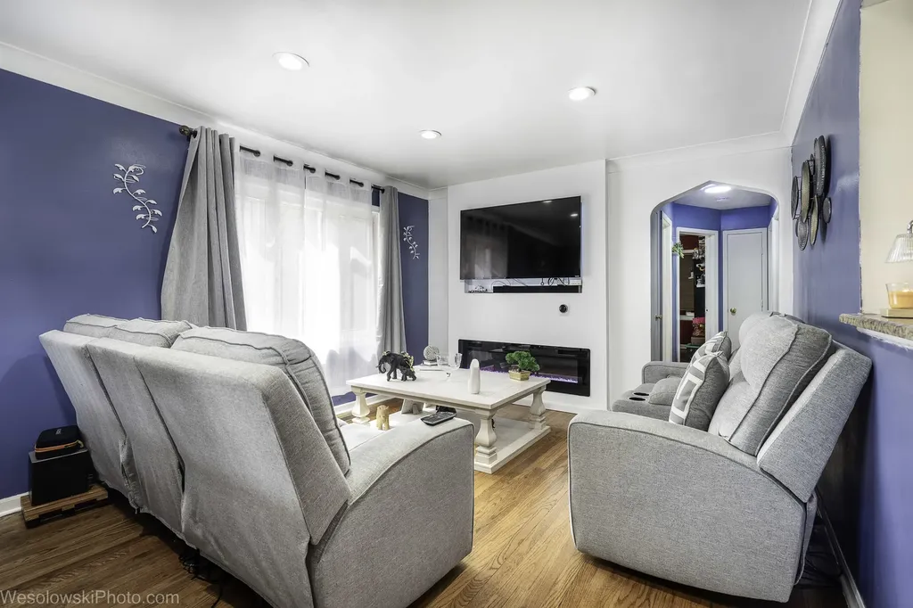 6528 South Kildare Avenue Chicago IL 60629
