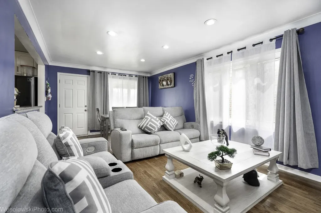 6528 South Kildare Avenue Chicago IL 60629