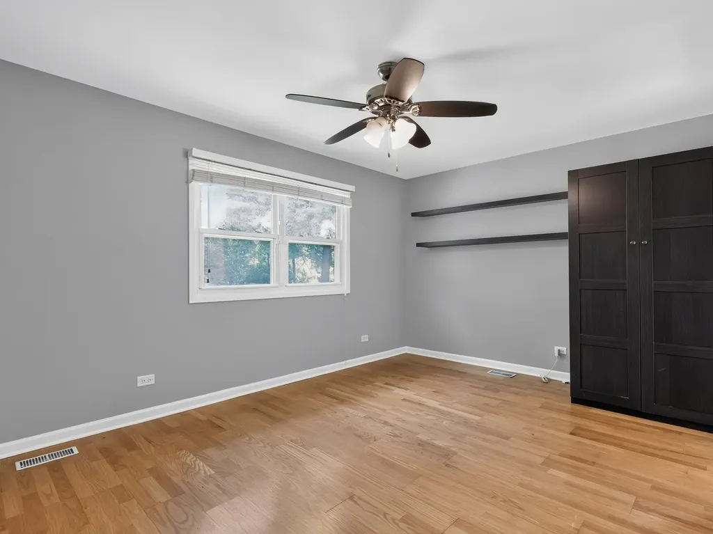 1328 Creighton Avenue Naperville IL 60565