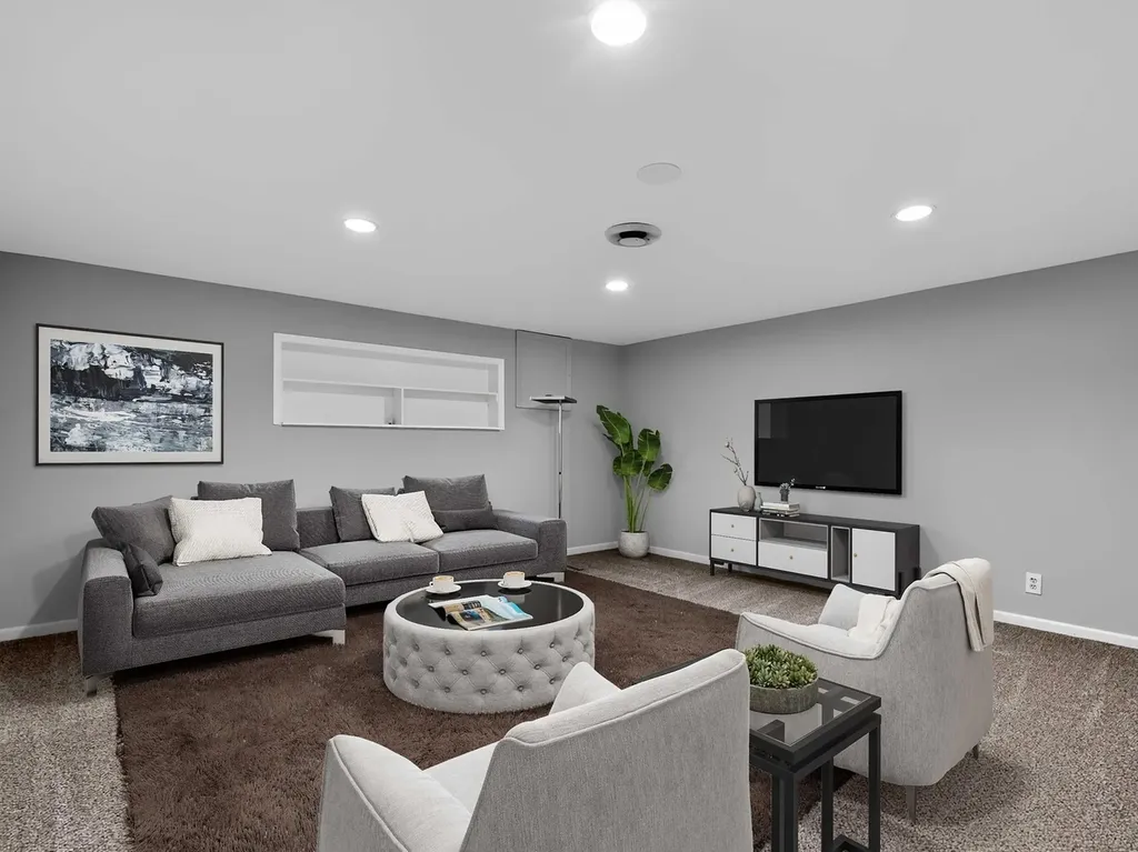1328 Creighton Avenue Naperville IL 60565