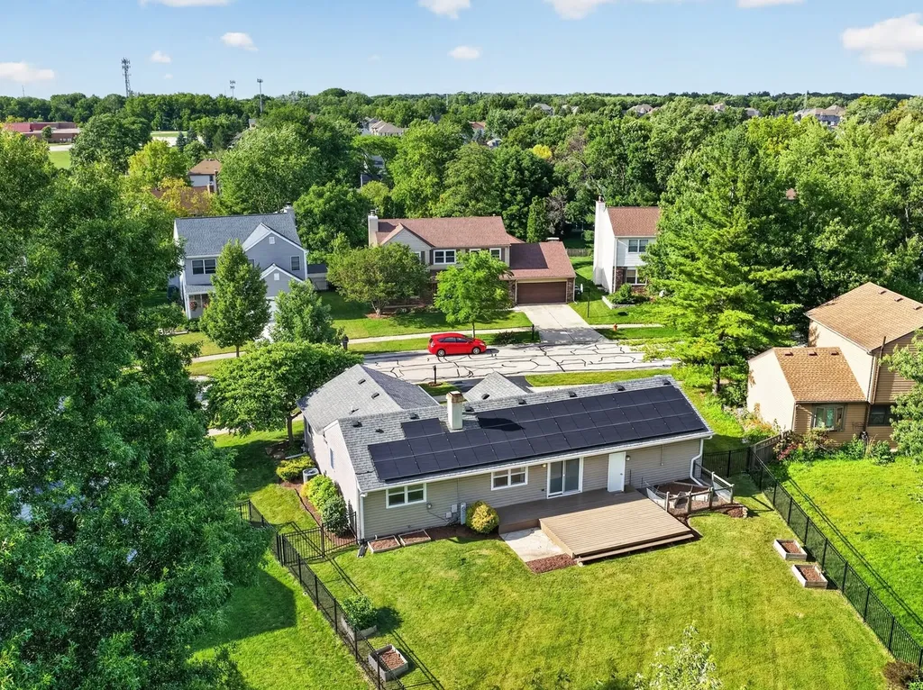 1328 Creighton Avenue Naperville IL 60565
