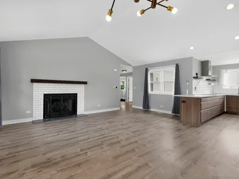 1328 Creighton Avenue Naperville IL 60565