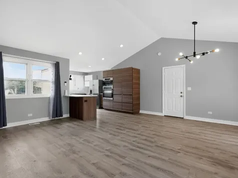 1328 Creighton Avenue Naperville IL 60565