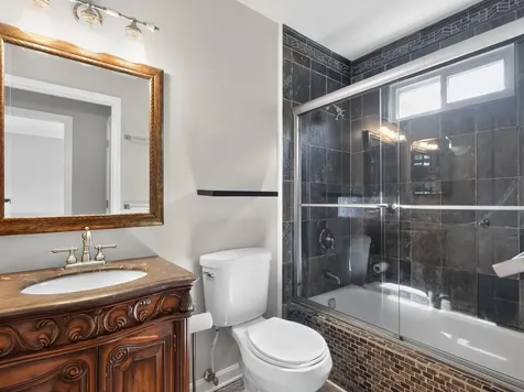 1328 Creighton Avenue Naperville IL 60565