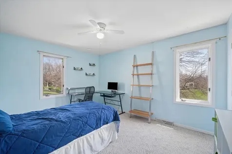 134 Amherst Drive Bartlett IL 60103