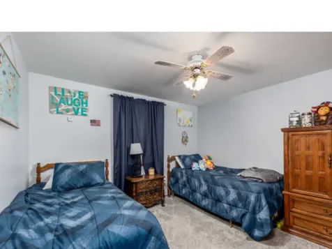 1907 Coalville Road Streator IL 61364