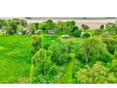 1907 Coalville Road Streator IL 61364
