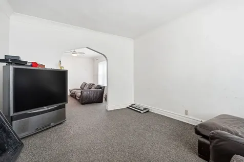 7359 South Western Avenue Chicago IL 60636