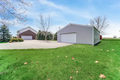 29440 South 104th Avenue Peotone IL 60468