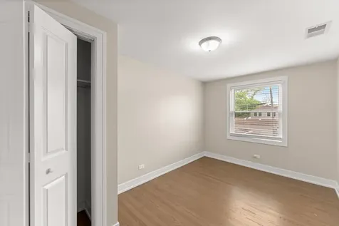 7805 West Balmoral Avenue Chicago IL 60656