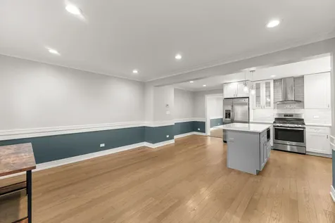 7805 West Balmoral Avenue Chicago IL 60656