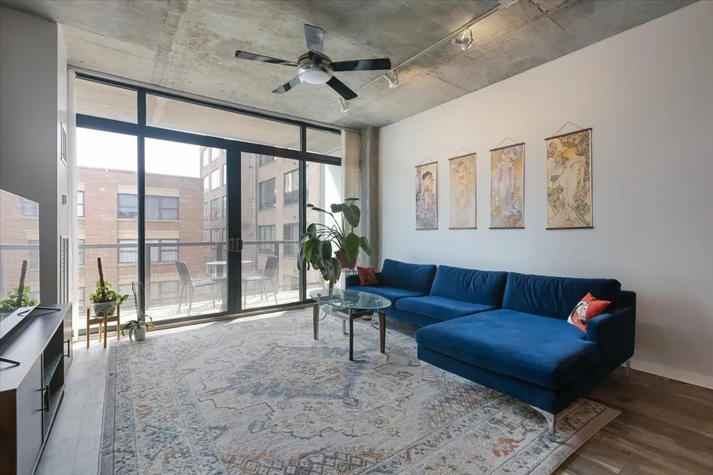 321 South Sangamon Street Chicago IL 60607