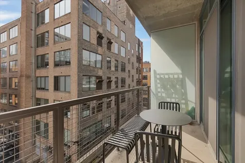 321 South Sangamon Street Chicago IL 60607