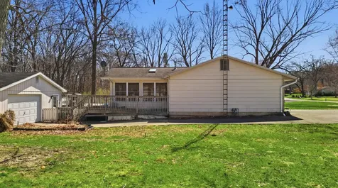 2086 Grand Detour Road Dixon IL 61021