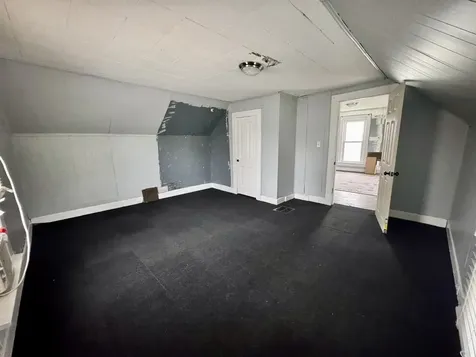 2 Missouri Street Hindsboro IL 61930