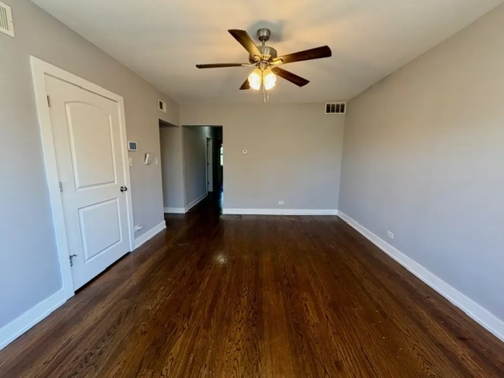 7917 South Maryland Avenue Chicago IL 60619