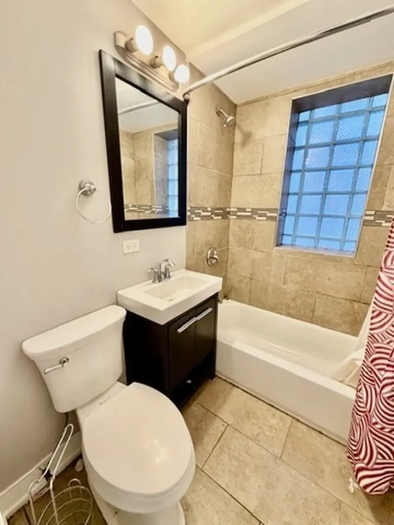7917 South Maryland Avenue Chicago IL 60619