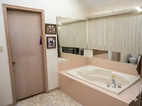 232 Highland Road Matteson IL 60443