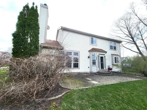 18392 Springwood Drive Grayslake IL 60030