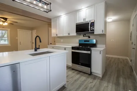 2825 224TH Place Sauk Village IL 60411
