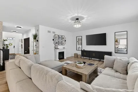 1624 Moran Drive Shorewood IL 60404
