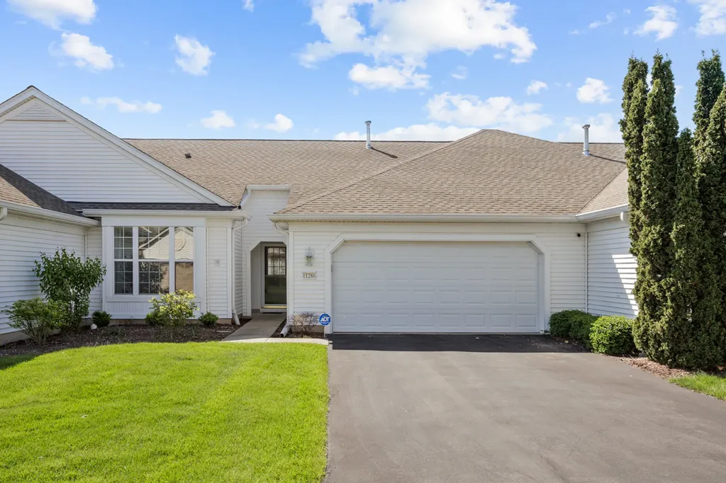 11286 Bellflower Lane Huntley IL 60142