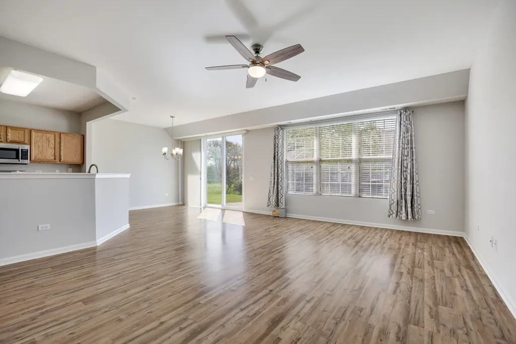 11286 Bellflower Lane Huntley IL 60142