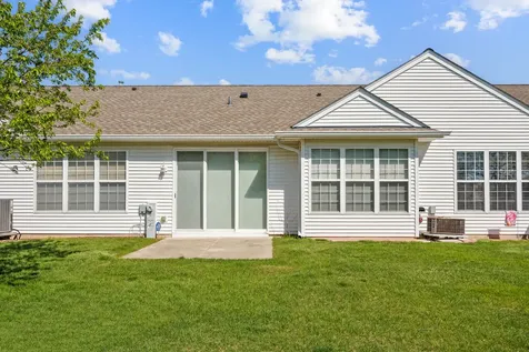 11286 Bellflower Lane Huntley IL 60142