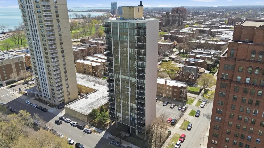 6701 South Crandon Avenue Chicago IL 60649