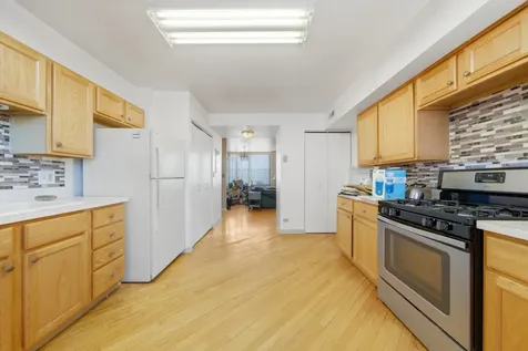 6701 South Crandon Avenue Chicago IL 60649