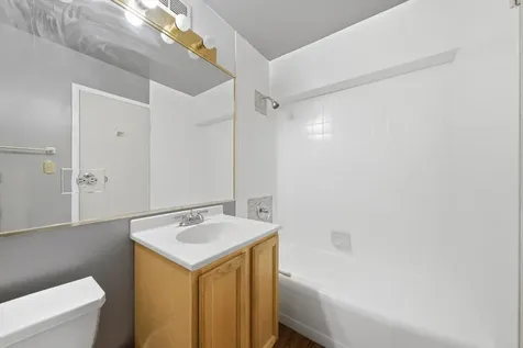6701 South Crandon Avenue Chicago IL 60649