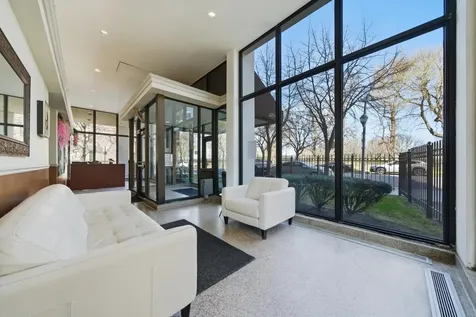 6701 South Crandon Avenue Chicago IL 60649