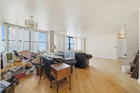 6701 South Crandon Avenue Chicago IL 60649