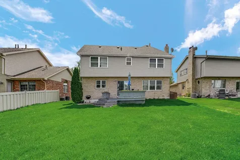 17214 Arrowhead Oak Forest IL 60452
