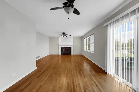 17214 Arrowhead Oak Forest IL 60452